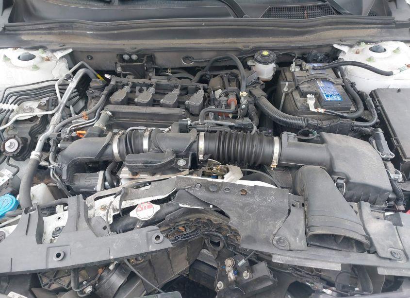 Photo 10 of 2022 Honda Accord SPORT (VIN 1HGCV1F3XNA020801)