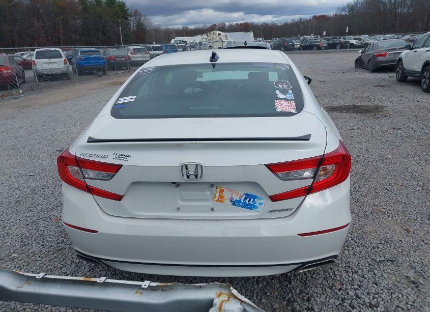 Photo 16 of 2022 Honda Accord SPORT (VIN 1HGCV1F3XNA020801)