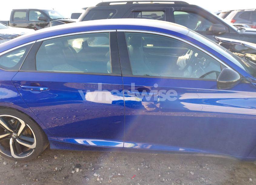 Photo 13 of 2022 Honda Accord SPORT (VIN 1HGCV1F3XNA026128)