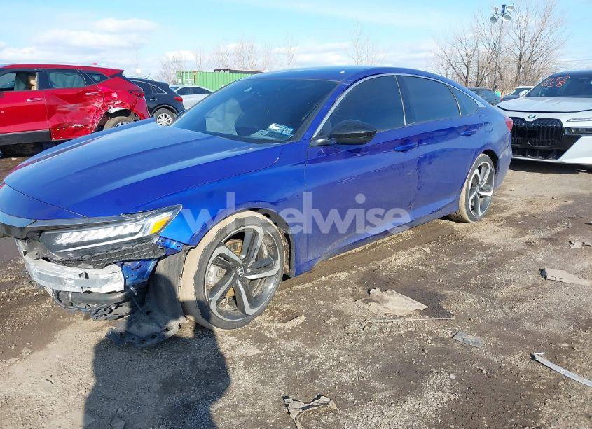 Photo 2 of 2022 Honda Accord SPORT (VIN 1HGCV1F3XNA029742)