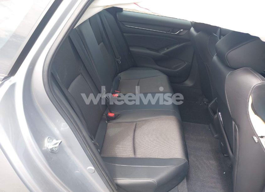 Photo 8 of 2022 Honda Accord SPORT (VIN 1HGCV1F3XNA042331)