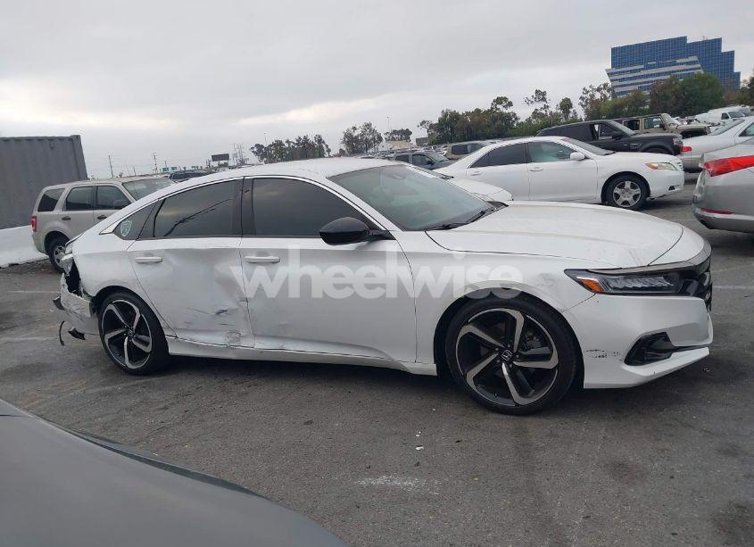 Photo 13 of 2022 Honda Accord SPORT (VIN 1HGCV1F3XNA079377)
