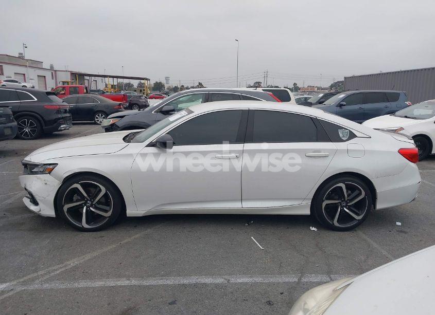 Photo 14 of 2022 Honda Accord SPORT (VIN 1HGCV1F3XNA079377)