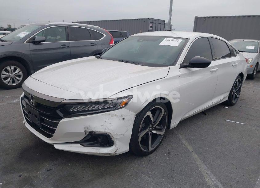 Photo 2 of 2022 Honda Accord SPORT (VIN 1HGCV1F3XNA079377)