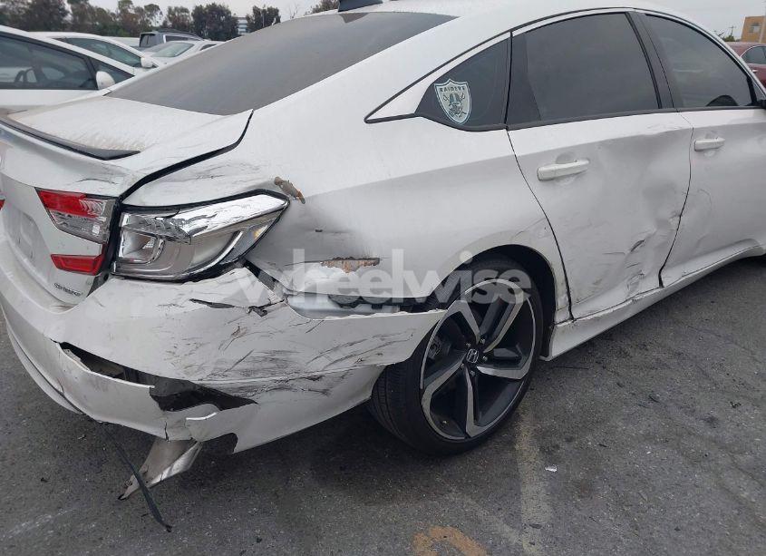 Photo 6 of 2022 Honda Accord SPORT (VIN 1HGCV1F3XNA079377)