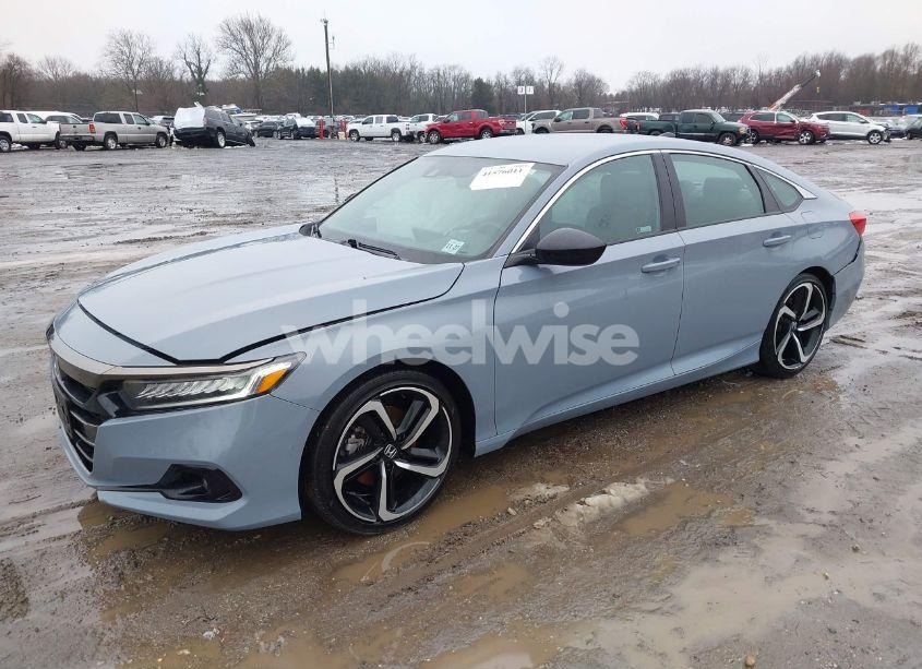 Photo 2 of 2022 Honda Accord SPORT (VIN 1HGCV1F3XNA093862)