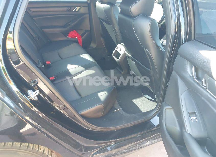 Photo 8 of 2022 Honda Accord SPORT (VIN 1HGCV1F3XNA101989)