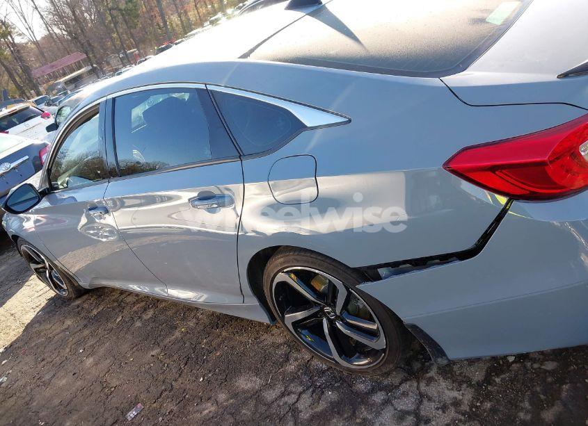 Photo 14 of 2022 Honda Accord SPORT (VIN 1HGCV1F3XNA107498)