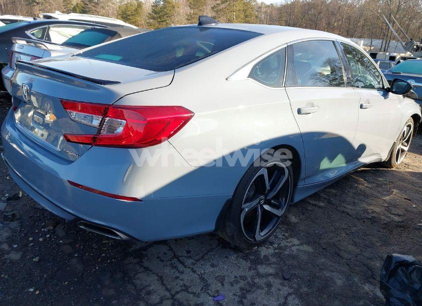 Photo 4 of 2022 Honda Accord SPORT (VIN 1HGCV1F3XNA107498)