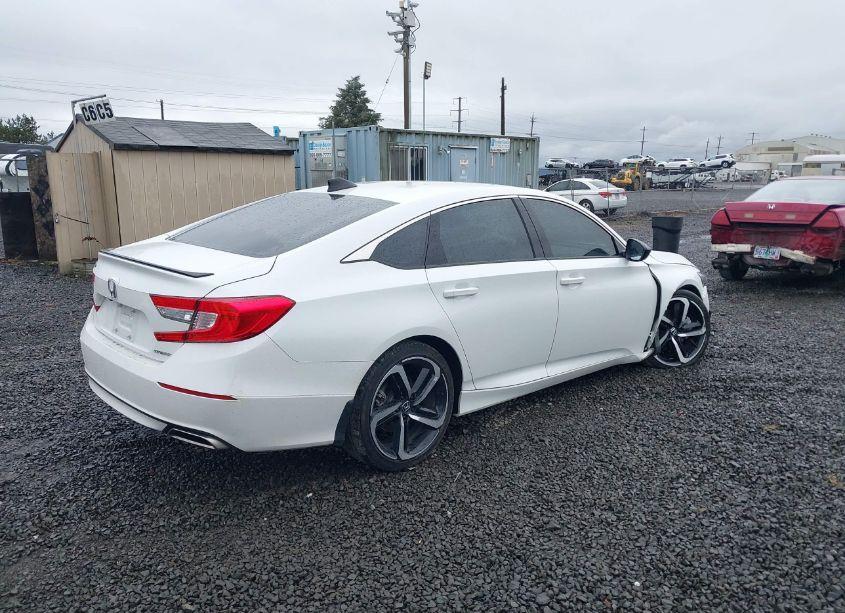 Photo 4 of 2022 Honda Accord SPORT (VIN 1HGCV1F3XNA110790)