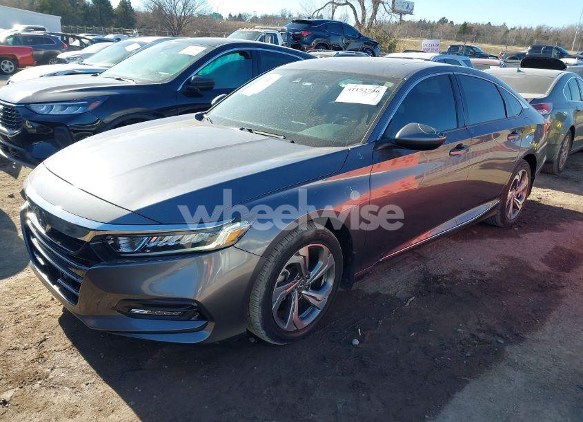 Photo 2 of 2018 Honda Accord EX (VIN 1HGCV1F40JA083893)