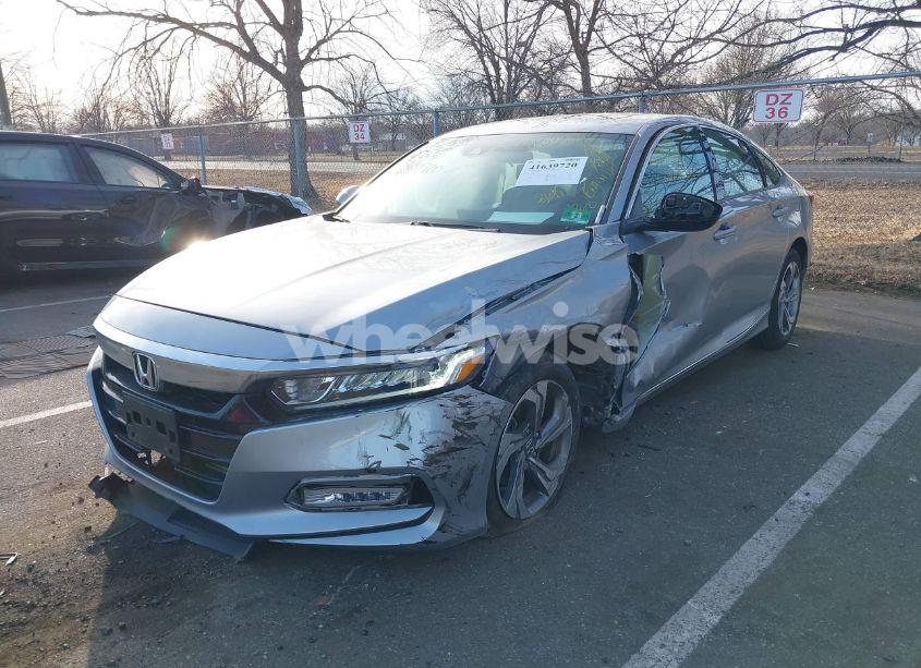 Photo 6 of 2018 Honda Accord EX (VIN 1HGCV1F40JA084106)