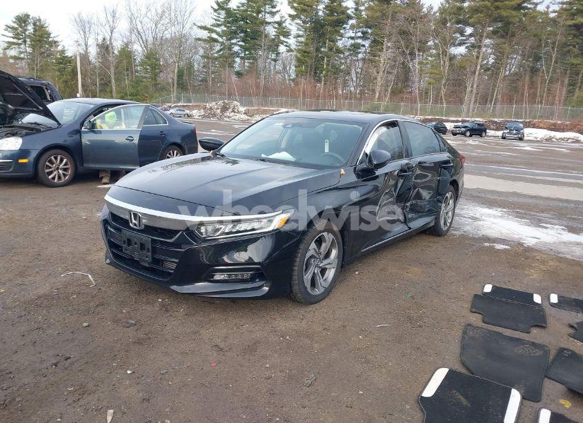 Photo 2 of 2018 Honda Accord EX (VIN 1HGCV1F40JA122904)