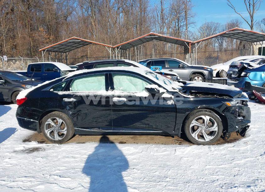 Photo 13 of 2018 Honda Accord EX (VIN 1HGCV1F40JA250477)