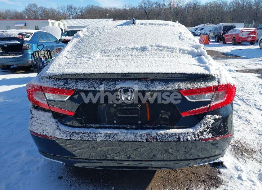 Photo 16 of 2018 Honda Accord EX (VIN 1HGCV1F40JA250477)