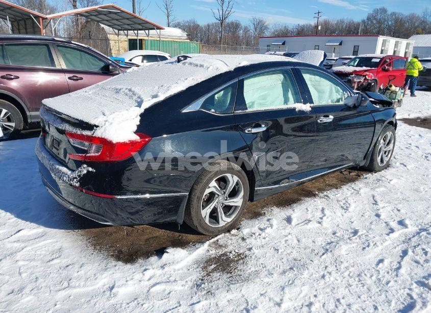 Photo 4 of 2018 Honda Accord EX (VIN 1HGCV1F40JA250477)