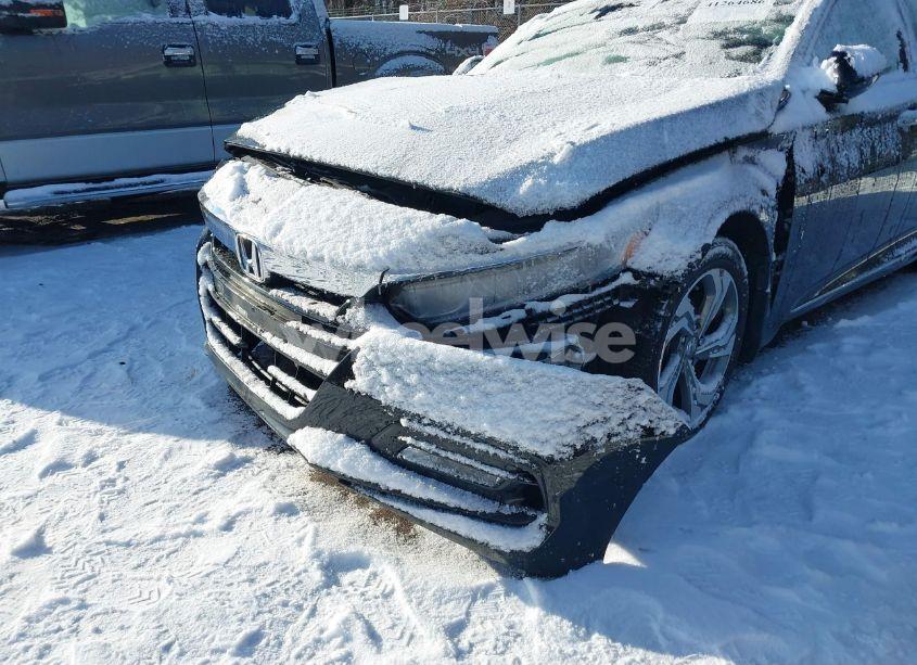 Photo 6 of 2018 Honda Accord EX (VIN 1HGCV1F40JA250477)