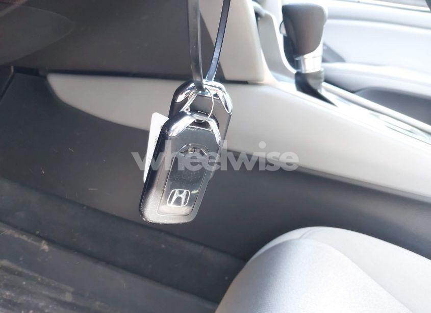 Photo 11 of 2019 Honda Accord EX (VIN 1HGCV1F40KA134388)