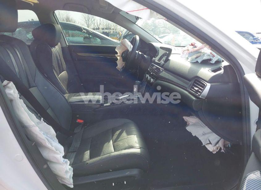 Photo 5 of 2021 Honda Accord SPORT SPECIAL EDITION (VIN 1HGCV1F40MA063633)