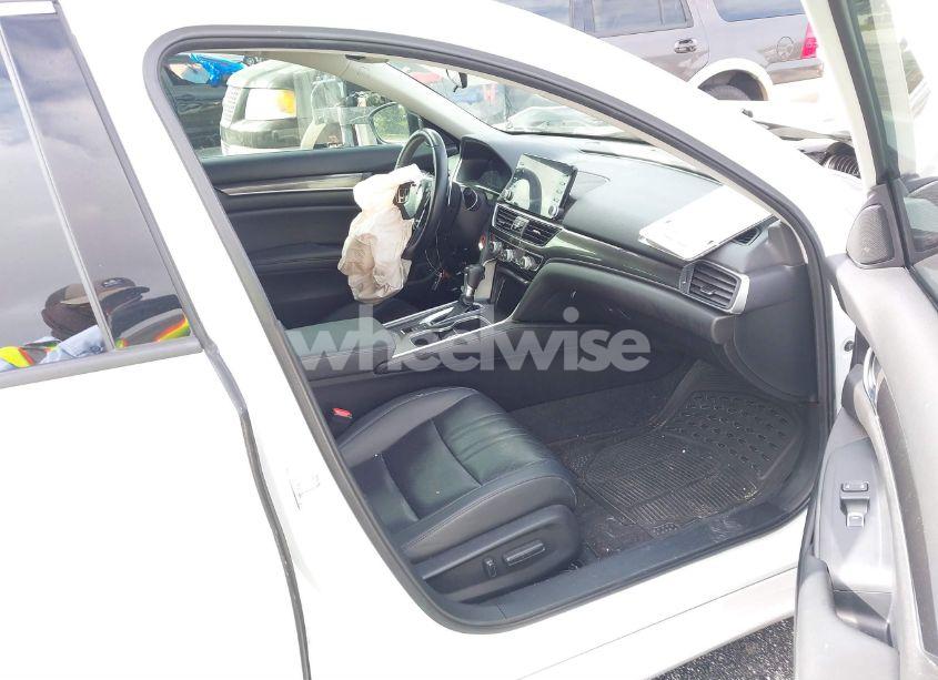 Photo 5 of 2022 Honda Accord SPORT SPECIAL EDITION (VIN 1HGCV1F40NA041164)