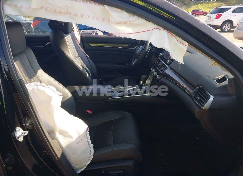 Photo 5 of 2022 Honda Accord SPORT SPECIAL EDITION (VIN 1HGCV1F40NA061558)