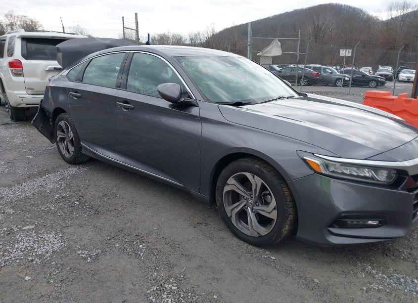 2018 Honda Accord EX (VIN 1HGCV1F41JA010208) main photo