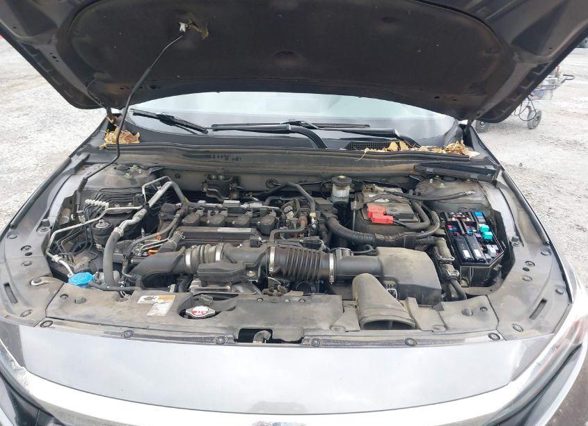 Photo 10 of 2018 Honda Accord EX (VIN 1HGCV1F41JA010208)