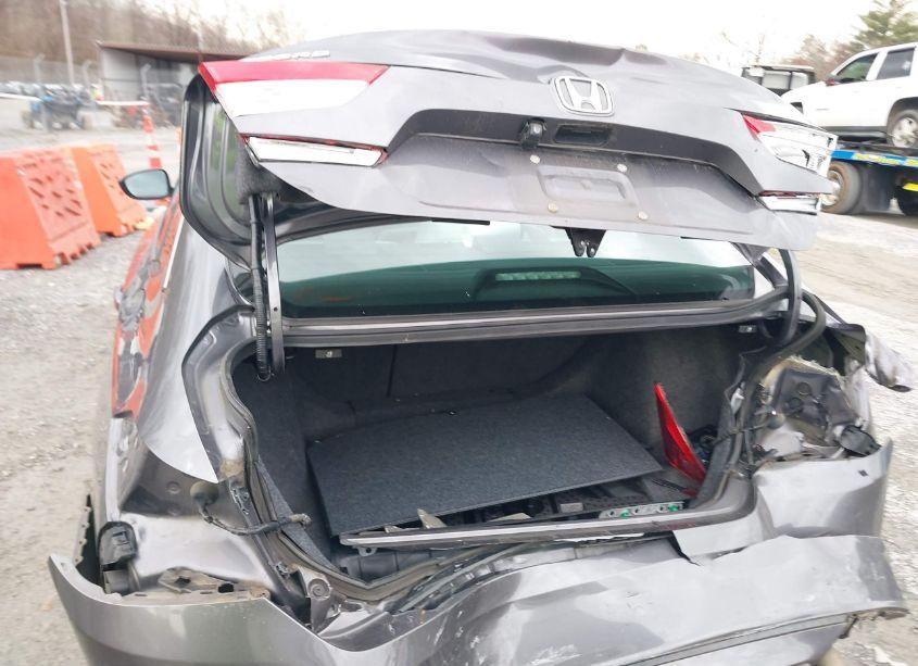 Photo 6 of 2018 Honda Accord EX (VIN 1HGCV1F41JA010208)