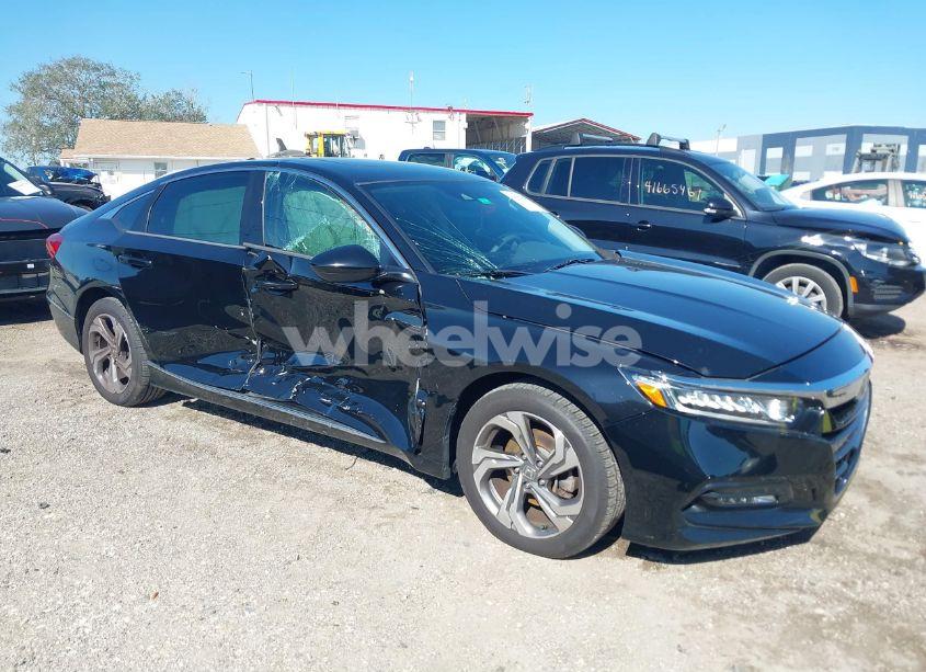 2018 Honda Accord EX (VIN 1HGCV1F41JA021970) main photo