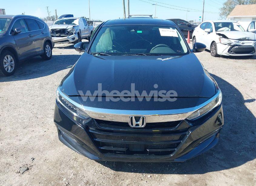 Photo 12 of 2018 Honda Accord EX (VIN 1HGCV1F41JA021970)