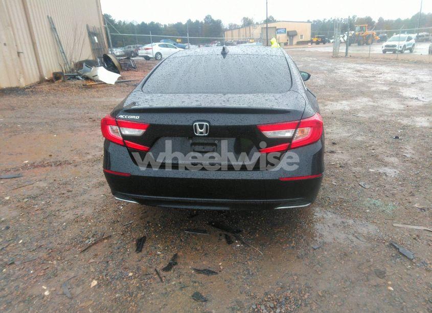 Photo 16 of 2018 Honda Accord EX (VIN 1HGCV1F41JA092358)