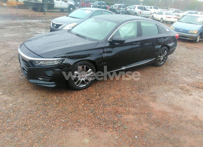 Photo 2 of 2018 Honda Accord EX (VIN 1HGCV1F41JA092358)