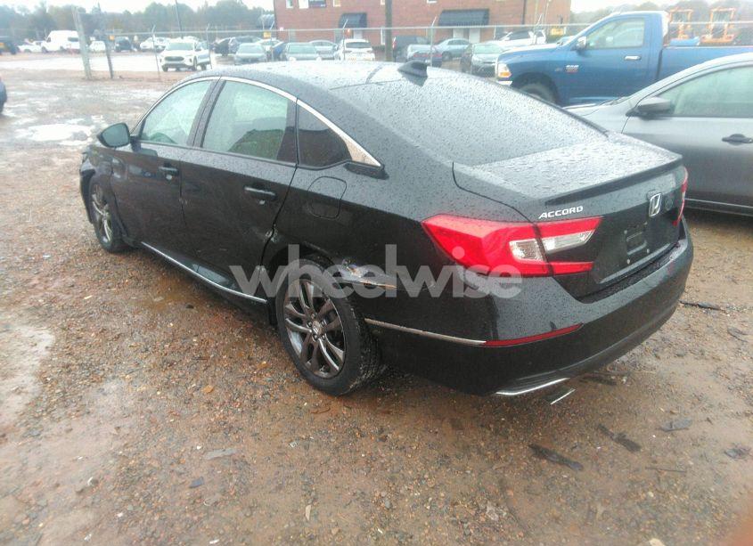 Photo 3 of 2018 Honda Accord EX (VIN 1HGCV1F41JA092358)