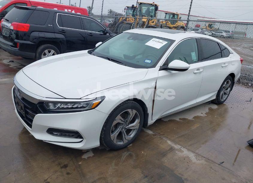 Photo 2 of 2018 Honda Accord EX (VIN 1HGCV1F41JA100104)