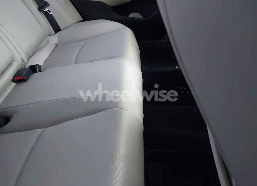 Photo 8 of 2018 Honda Accord EX (VIN 1HGCV1F41JA100104)