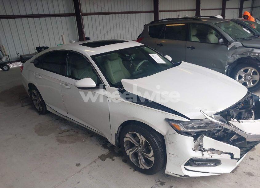 Photo 13 of 2018 Honda Accord EX (VIN 1HGCV1F41JA162120)