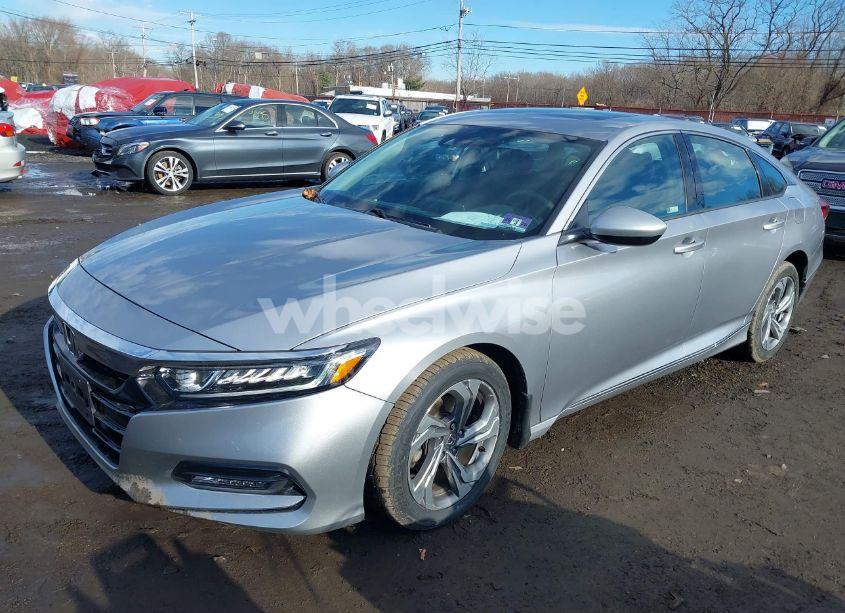 Photo 2 of 2019 Honda Accord EX (VIN 1HGCV1F41KA061886)