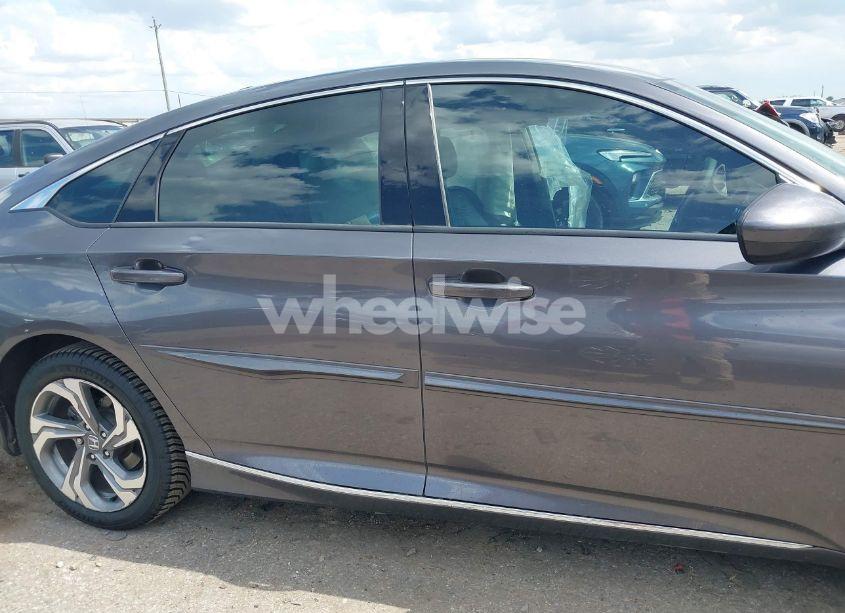 Photo 14 of 2019 Honda Accord EX (VIN 1HGCV1F41KA102601)