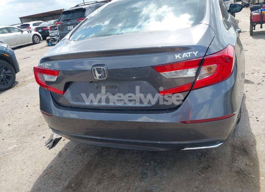 Photo 17 of 2019 Honda Accord EX (VIN 1HGCV1F41KA102601)