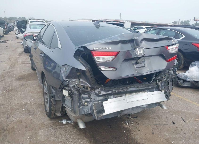 Photo 3 of 2019 Honda Accord EX (VIN 1HGCV1F41KA177721)