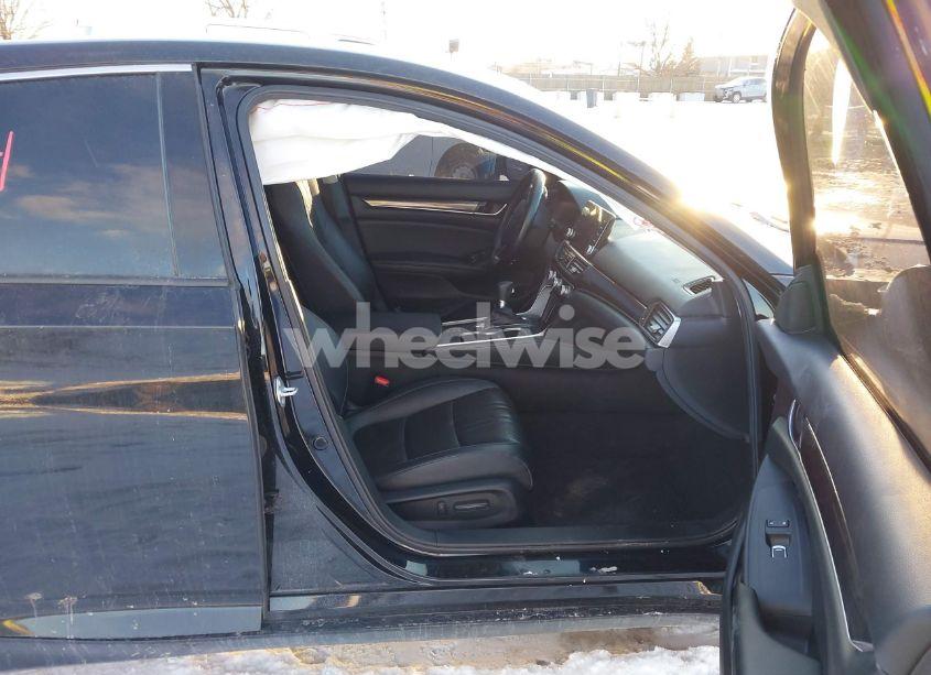 Photo 5 of 2021 Honda Accord SPORT SPECIAL EDITION (VIN 1HGCV1F41MA110670)