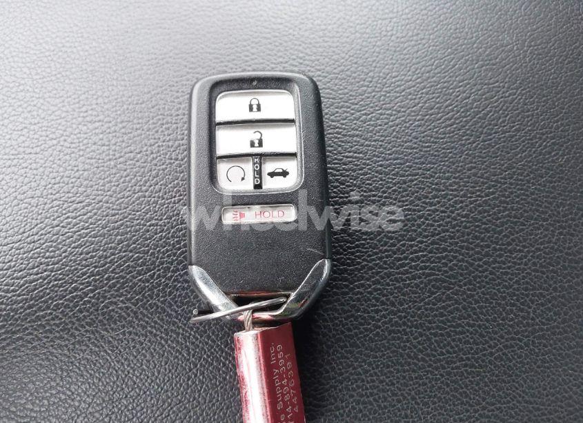 Photo 11 of 2018 Honda Accord EX (VIN 1HGCV1F42JA009309)