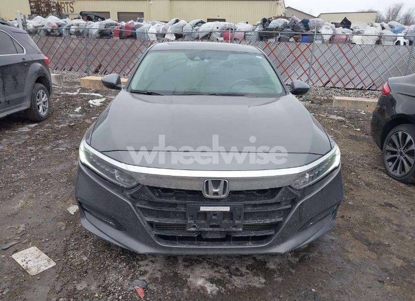 Photo 12 of 2018 Honda Accord EX (VIN 1HGCV1F42JA009309)