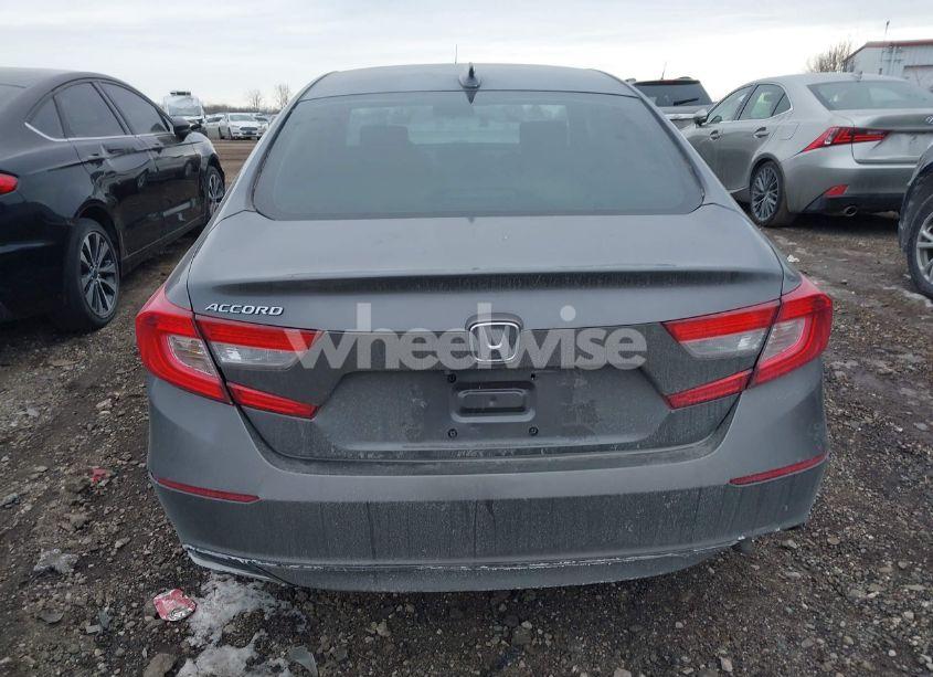 Photo 16 of 2018 Honda Accord EX (VIN 1HGCV1F42JA009309)
