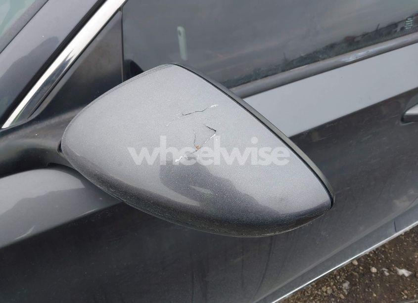 Photo 17 of 2018 Honda Accord EX (VIN 1HGCV1F42JA009309)