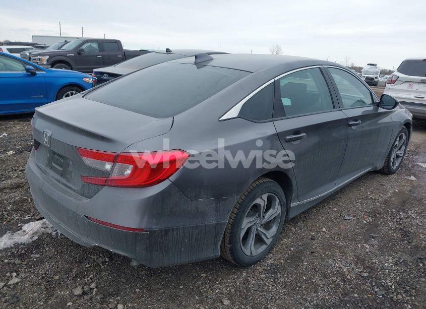 Photo 4 of 2018 Honda Accord EX (VIN 1HGCV1F42JA009309)