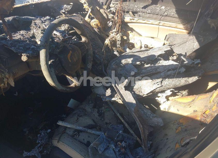 Photo 5 of 2018 Honda Accord EX (VIN 1HGCV1F42JA106770)