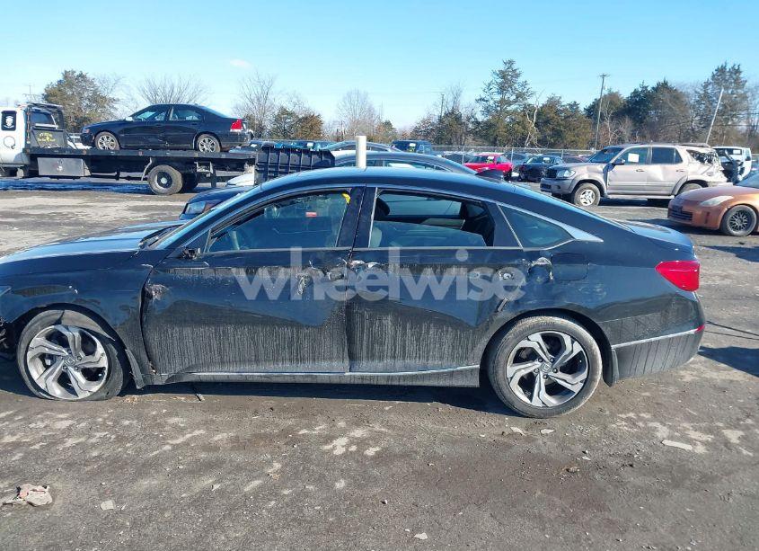 Photo 14 of 2018 Honda Accord EX (VIN 1HGCV1F42JA211048)