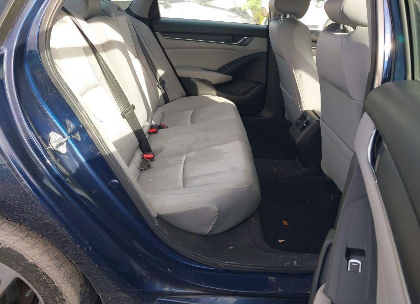 Photo 8 of 2019 Honda Accord EX (VIN 1HGCV1F42KA143125)