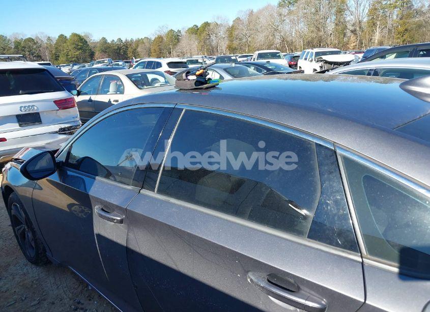 Photo 14 of 2020 Honda Accord EX (VIN 1HGCV1F42LA005053)